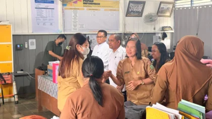 Bupati Mahakam Ulu saat menghadiri Seleksi Calon Kepala Sekolah SD dan SMP di Ujoh Bilang